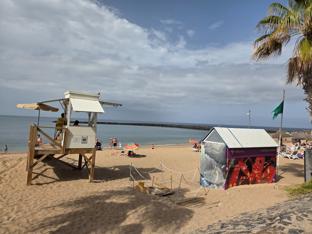Lifeguard tower at Playa El Camisón
