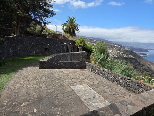 Stone terrace viewpoint in Parque Los Lavaderos overlooking the north coast of Tenerife.