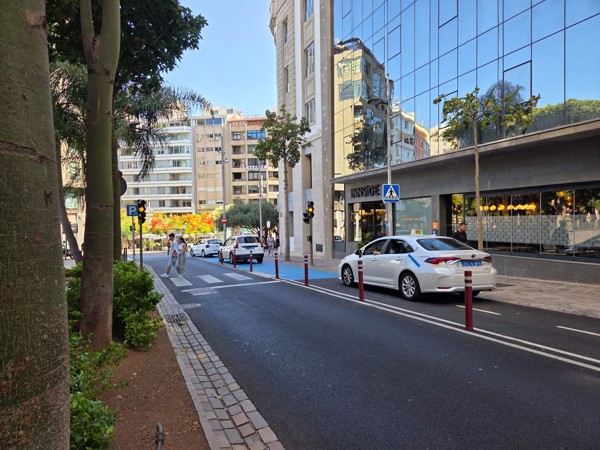 Taxi stand and pedestrian crossing near the plaza in Santa Cruz de Tenerife.