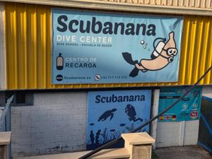 Exterior of Scubanana dive center